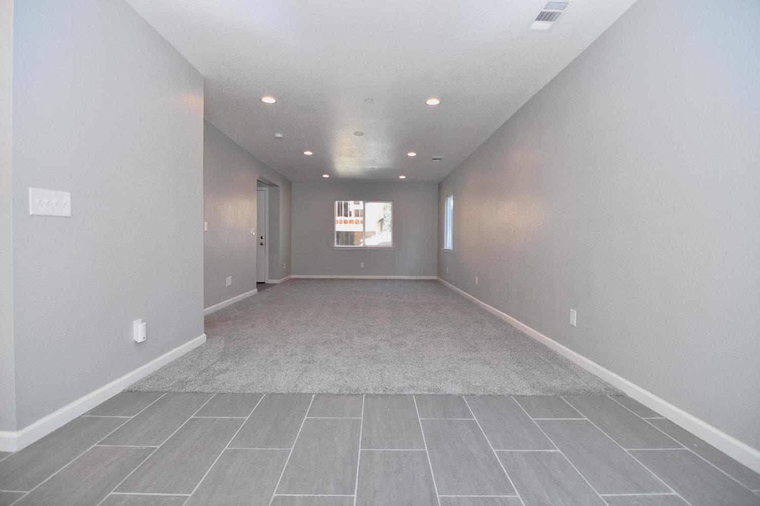 570 Jason Dr, Turlock, CA 95380