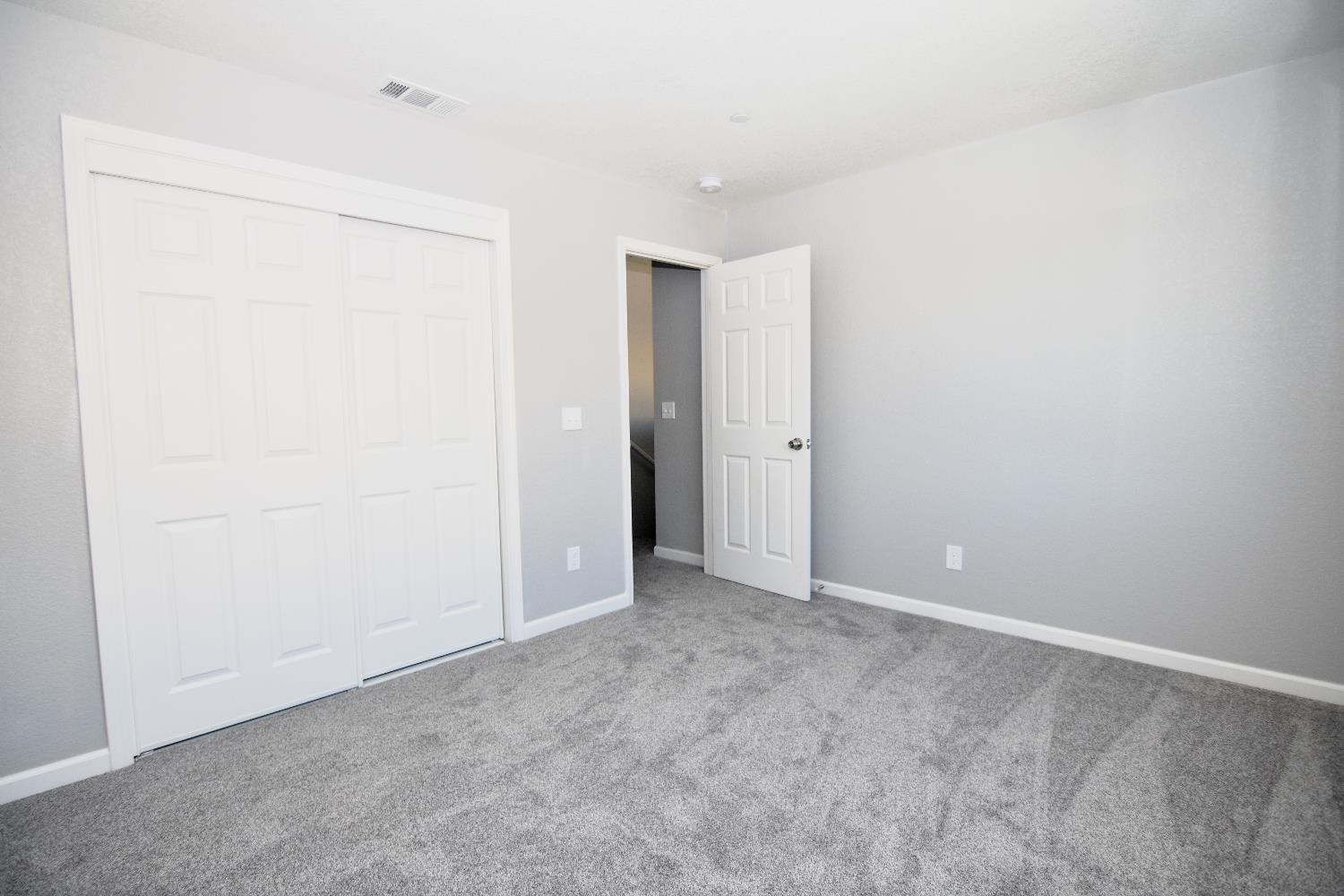 570 Jason Dr, Turlock, CA 95380