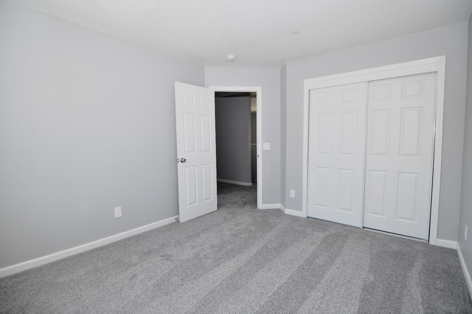 570 Jason Dr, Turlock, CA 95380