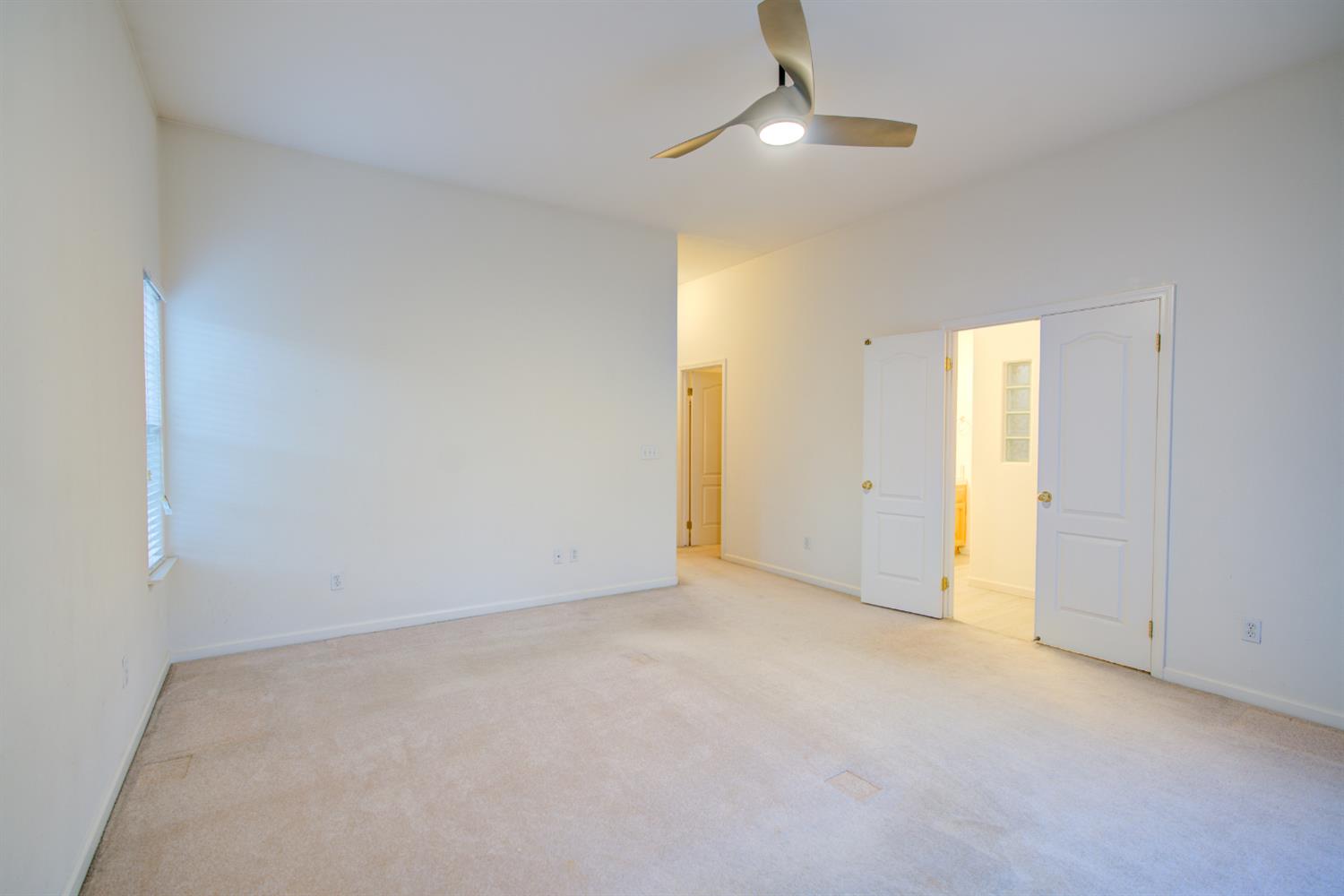 4115 Bella Vista St, Chowchilla, CA 93610