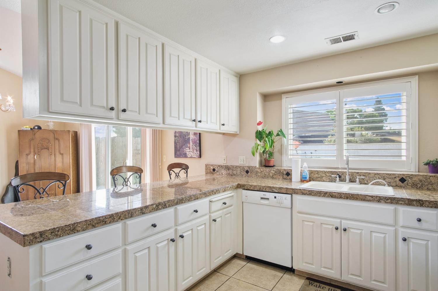 1345 Alex Cir, Turlock, CA 95382