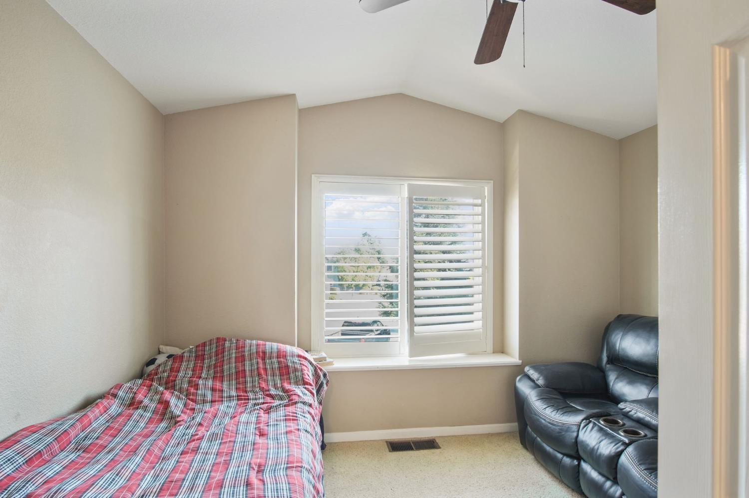 1345 Alex Cir, Turlock, CA 95382