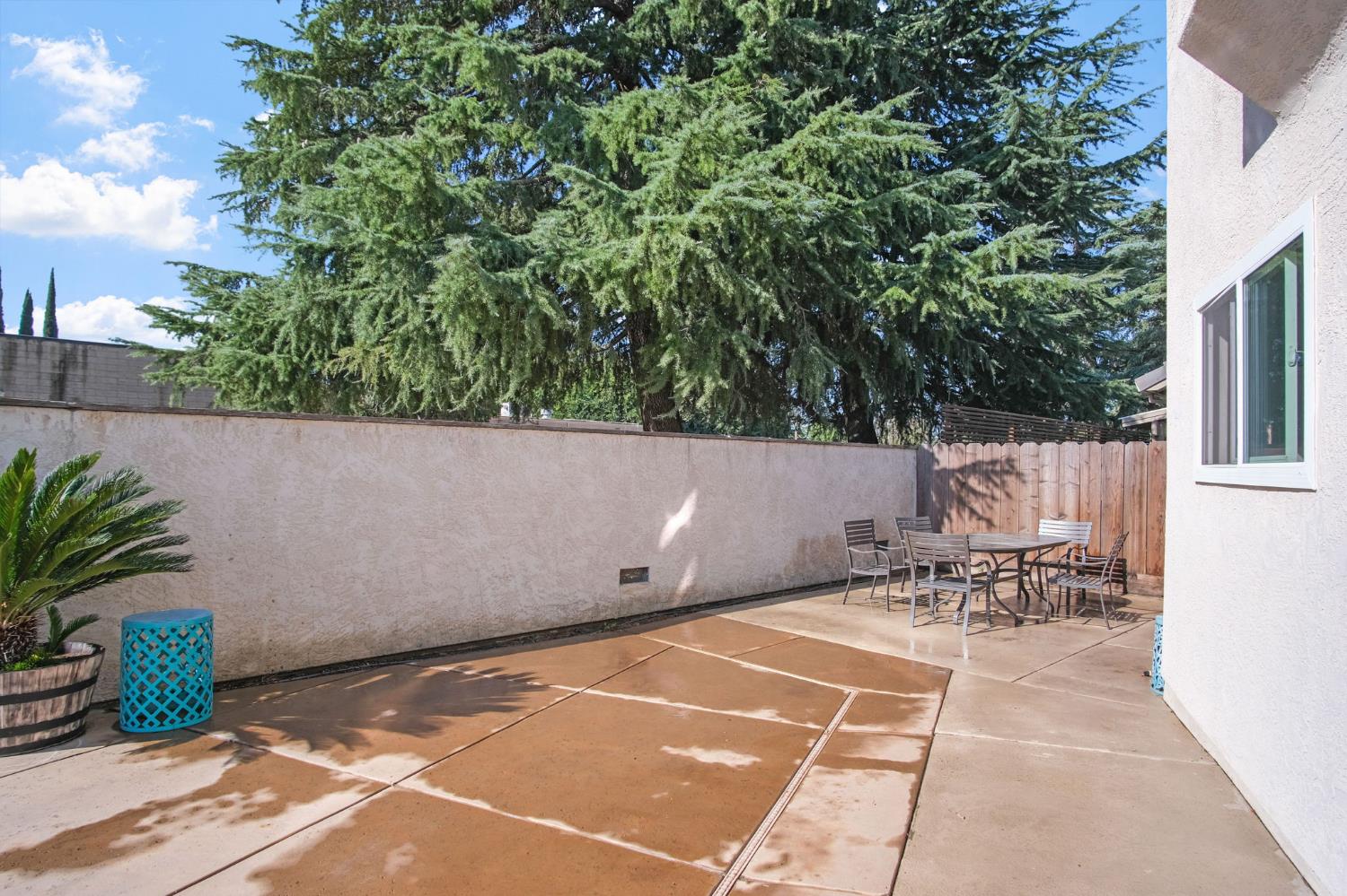 1345 Alex Cir, Turlock, CA 95382