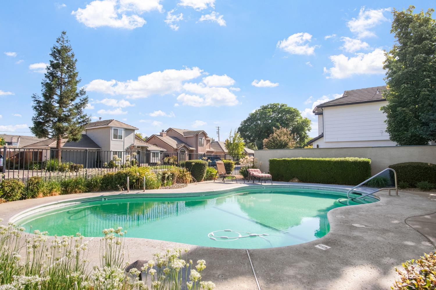 1345 Alex Cir, Turlock, CA 95382