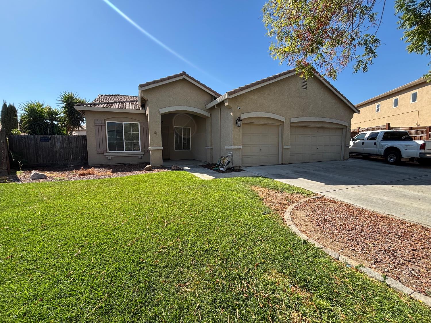 2271 Corsico Ct, Los Banos, CA 93635