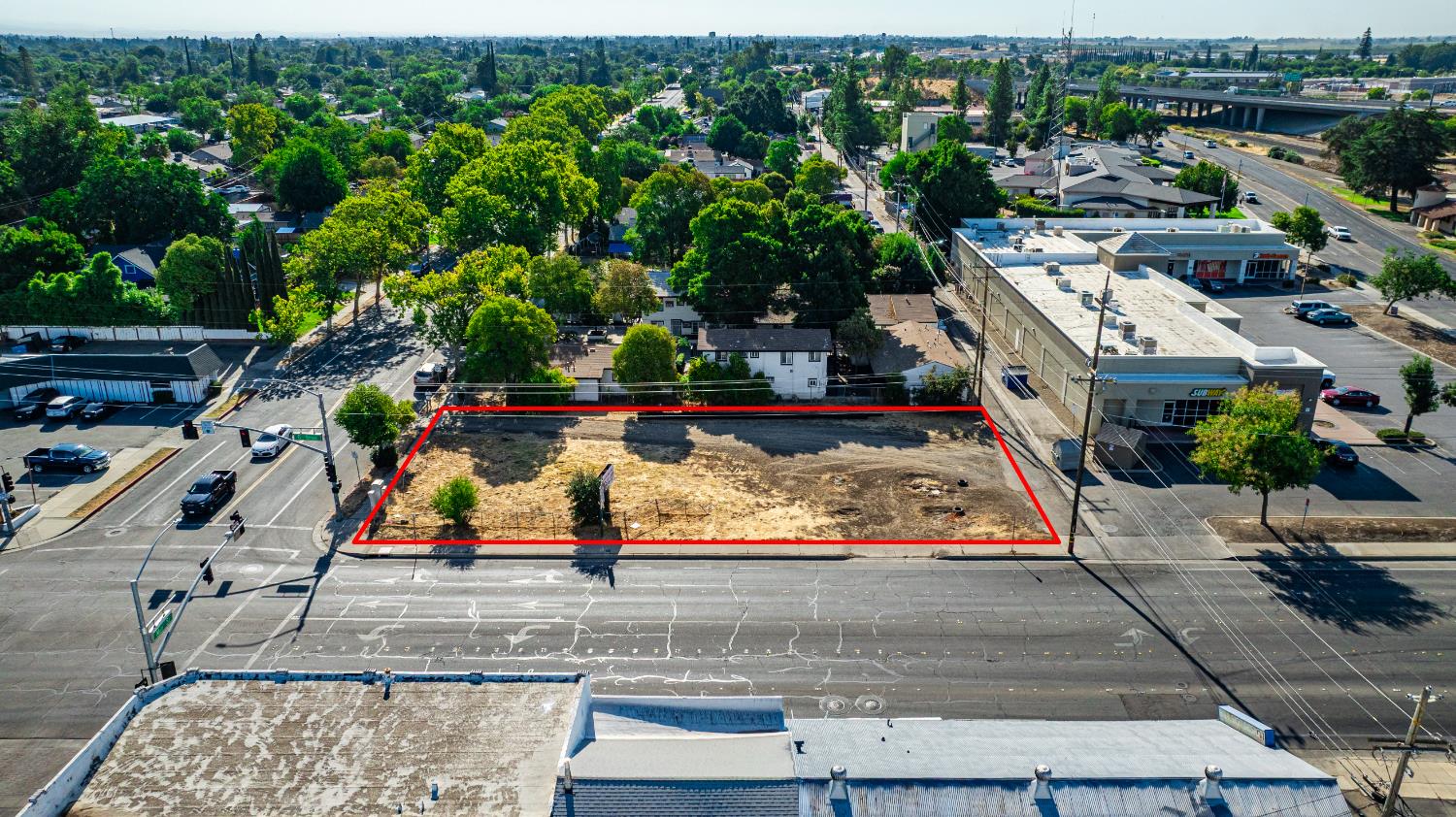 4 E Main St, Merced, CA 95340