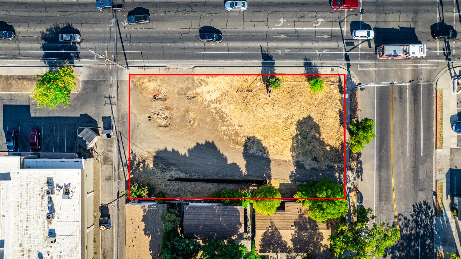 4 E Main St, Merced, CA 95340