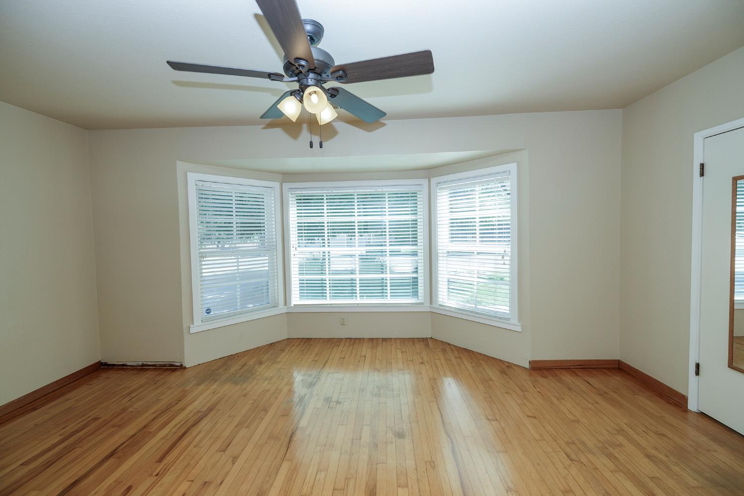 13249 Lake Rd, Hickman, CA 95323