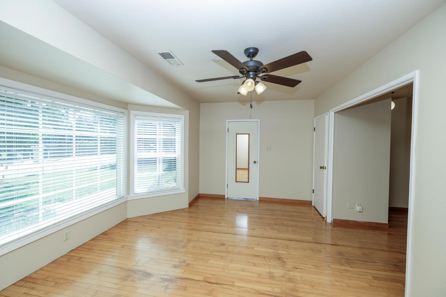 13249 Lake Rd, Hickman, CA 95323