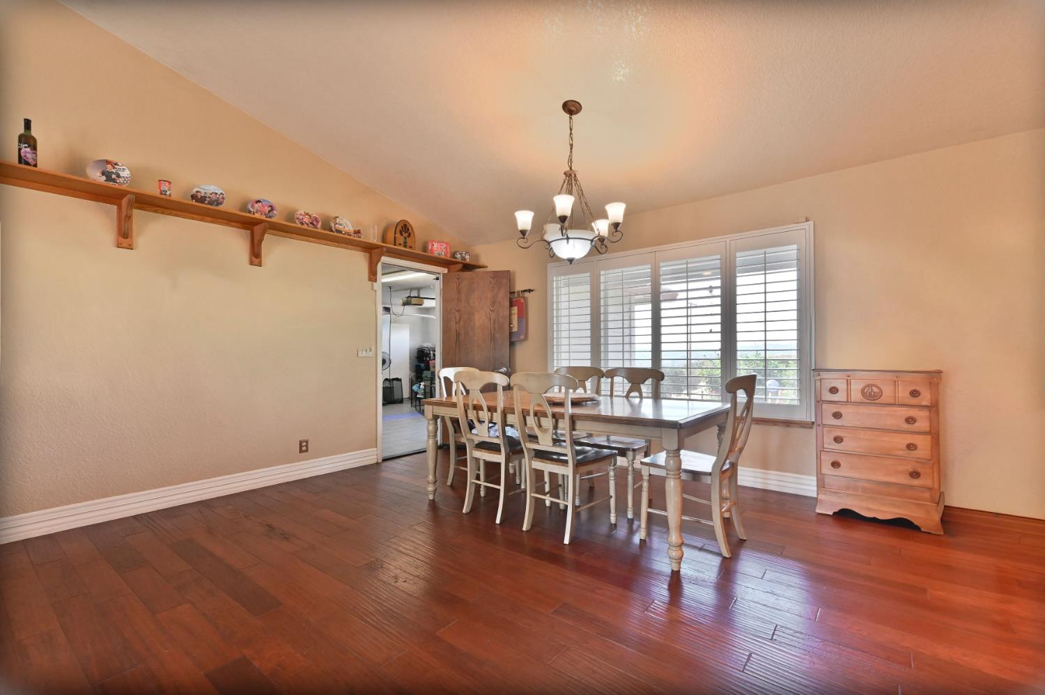 2451 Canoe St, Copperopolis, CA 95228