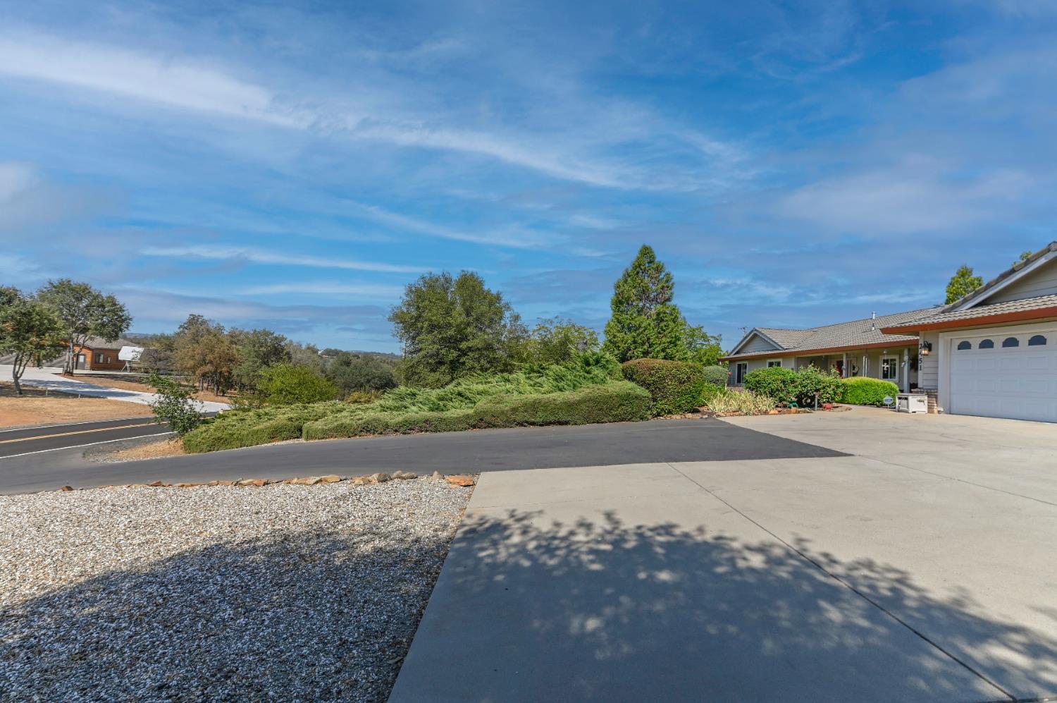 2451 Canoe St, Copperopolis, CA 95228