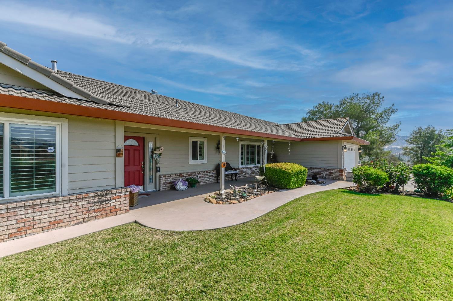 2451 Canoe St, Copperopolis, CA 95228