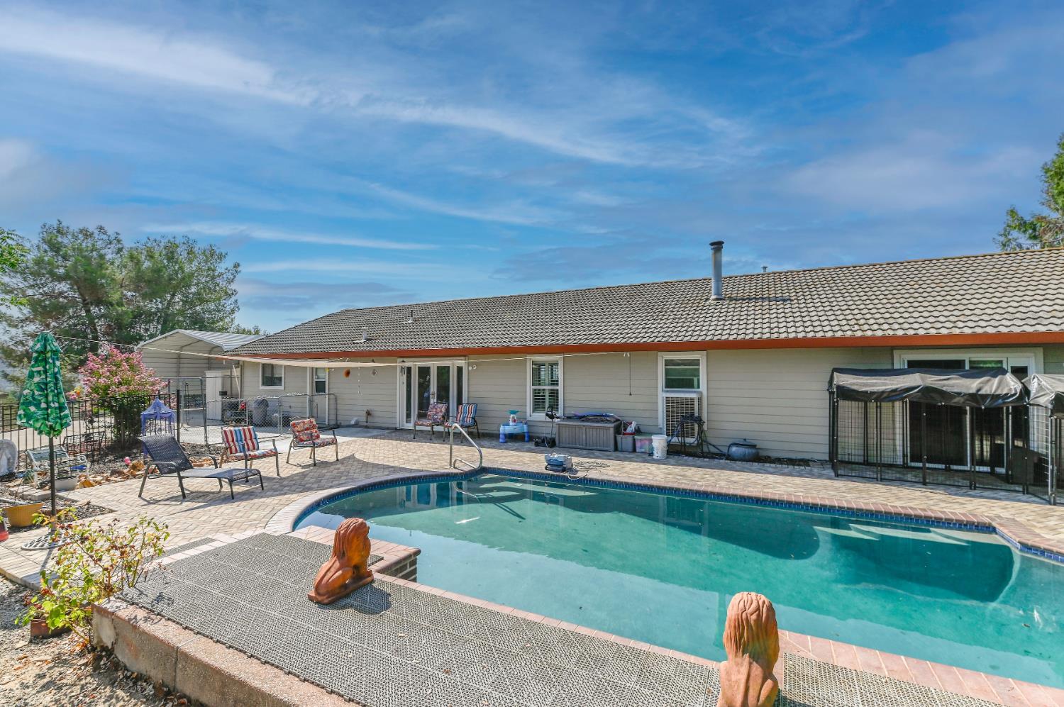 2451 Canoe St, Copperopolis, CA 95228