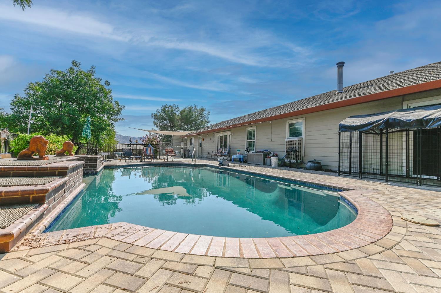 2451 Canoe St, Copperopolis, CA 95228