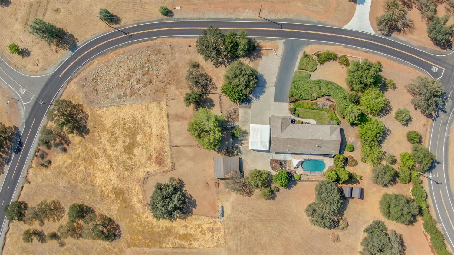 2451 Canoe St, Copperopolis, CA 95228