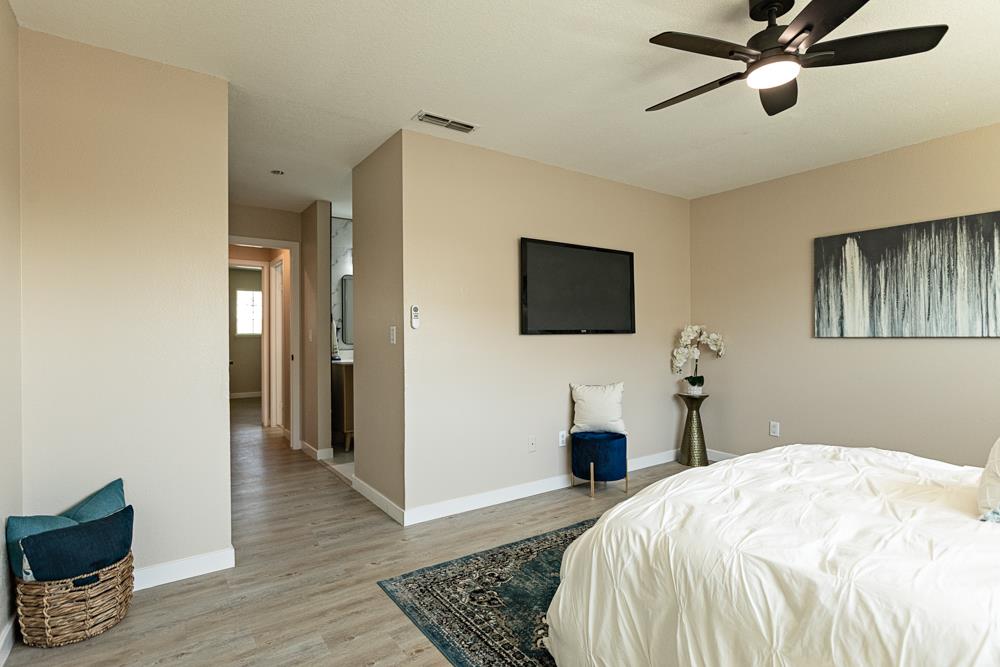 790 Hillsdale Dr, Turlock, CA 95382