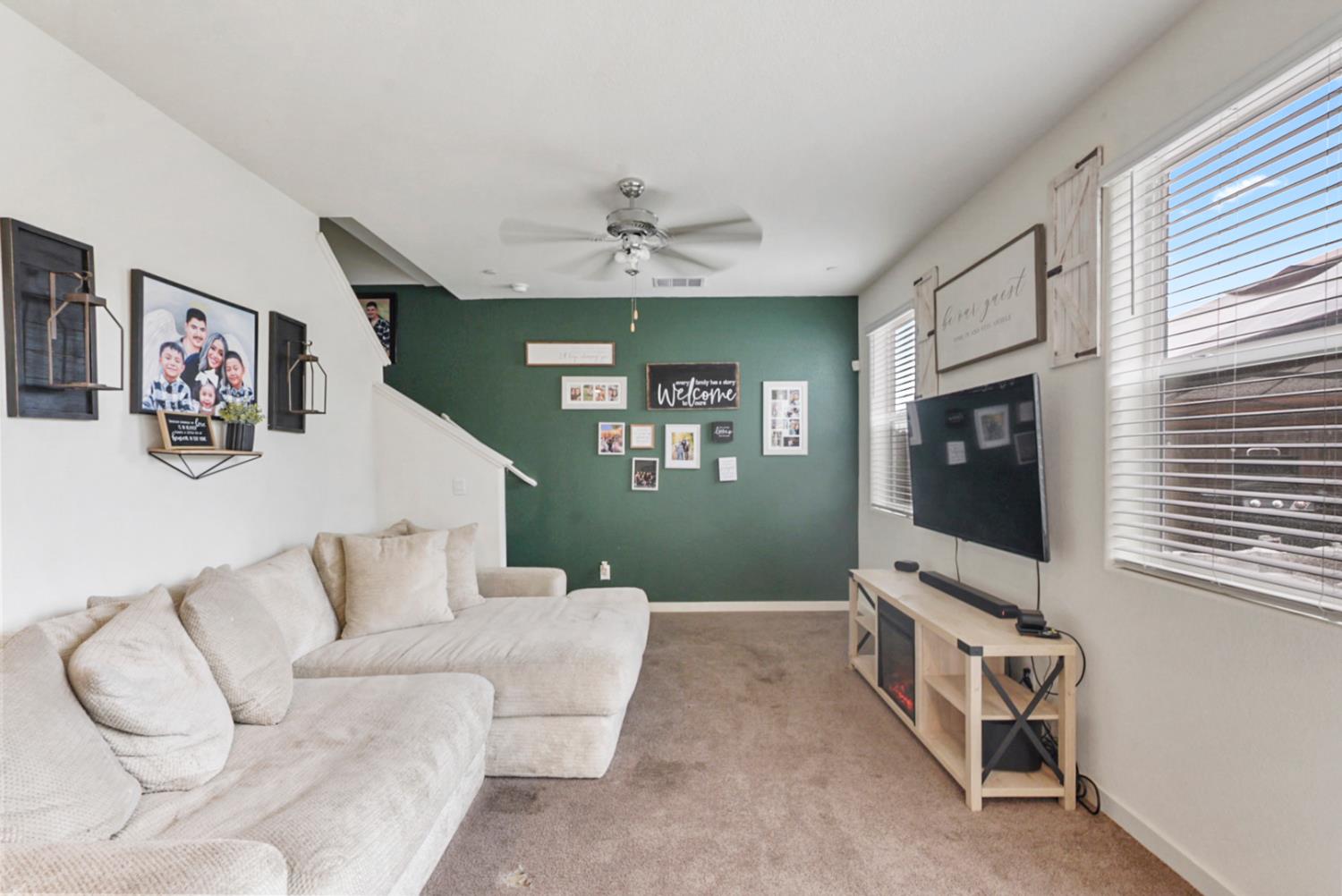 377 Shafer Ave, Merced, CA 95348