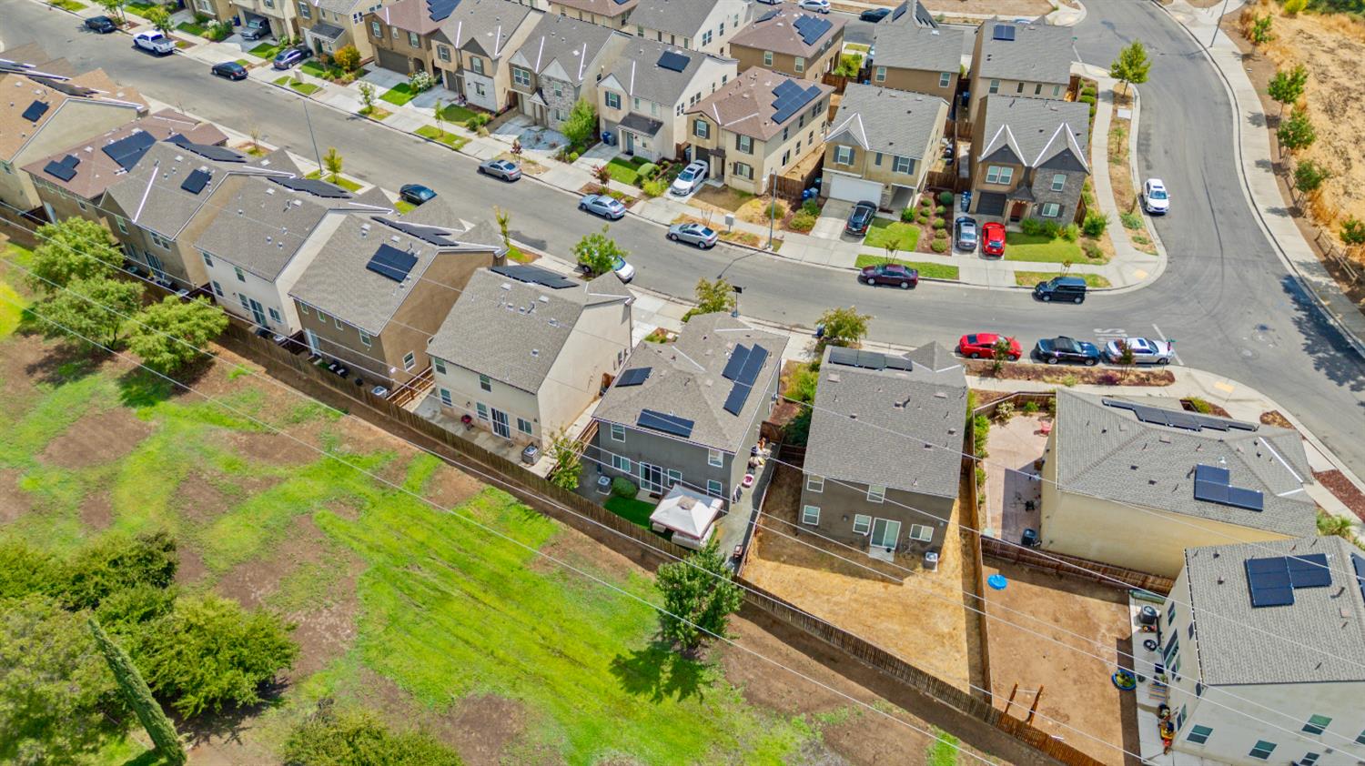 377 Shafer Ave, Merced, CA 95348