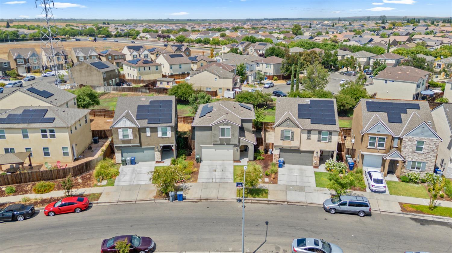 377 Shafer Ave, Merced, CA 95348