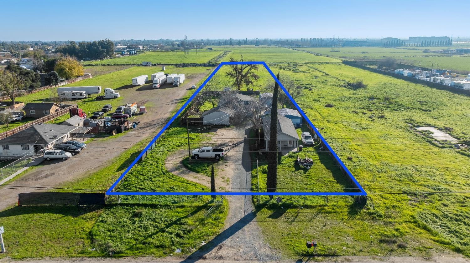 2256 W Yosemite Ave, Manteca, CA 95337