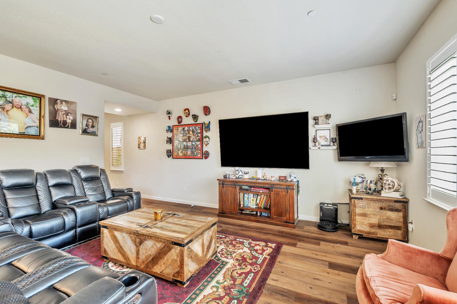 3628 Landmark Cir, Modesto, CA 95356