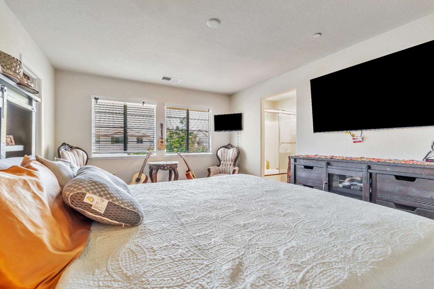 3628 Landmark Cir, Modesto, CA 95356