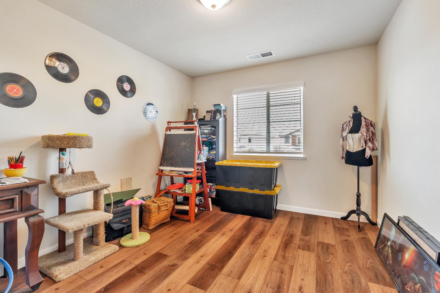 3628 Landmark Cir, Modesto, CA 95356