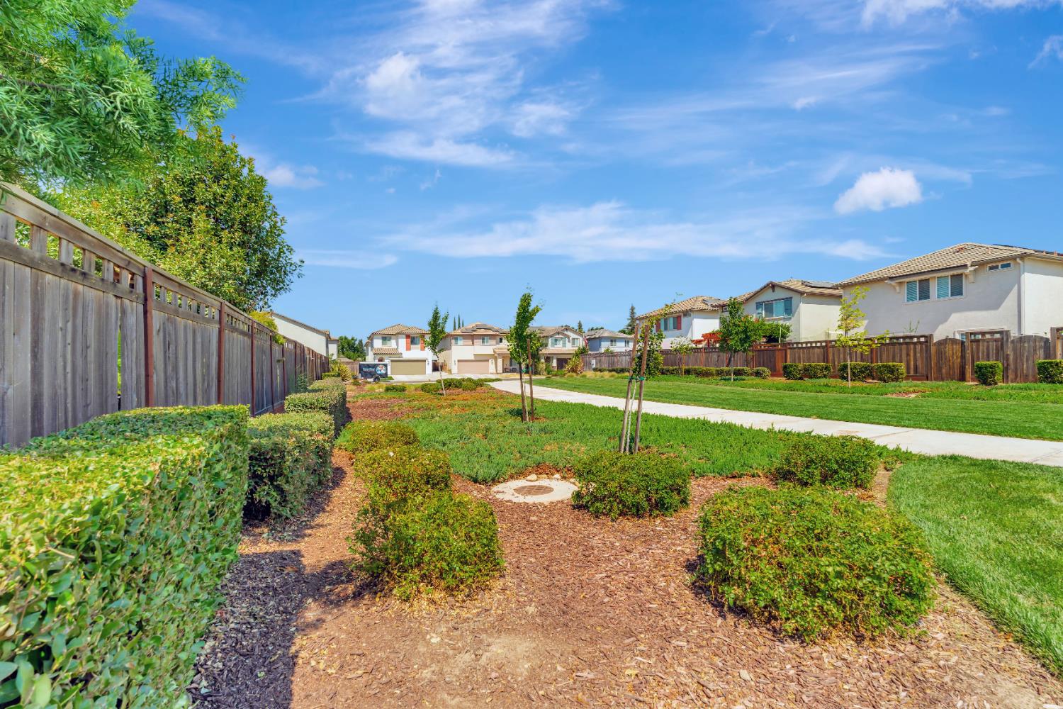 3628 Landmark Cir, Modesto, CA 95356