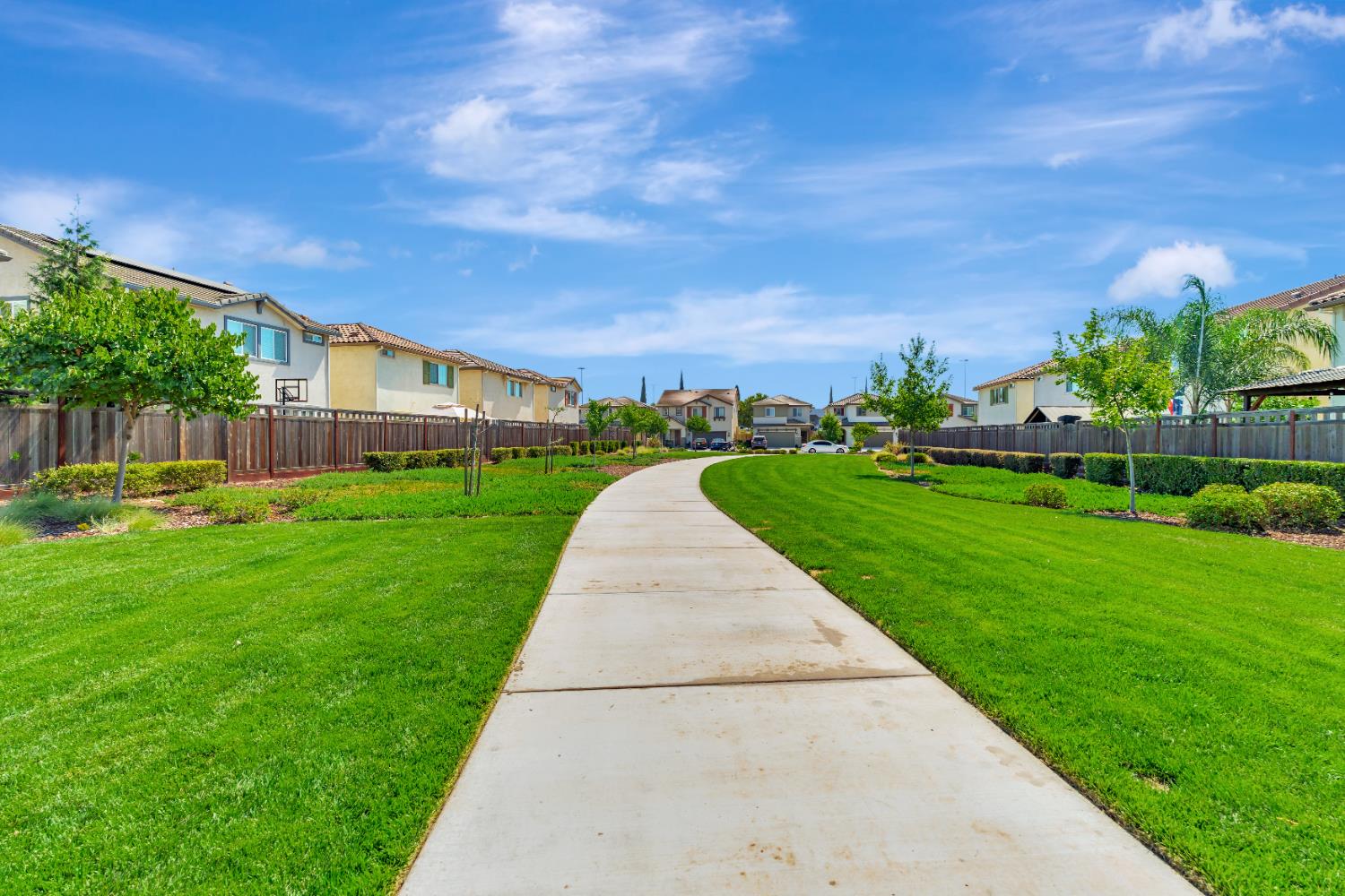 3628 Landmark Cir, Modesto, CA 95356