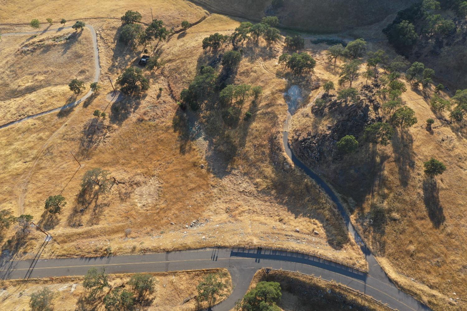 9797 Caracol Cir, La Grange, CA 95329