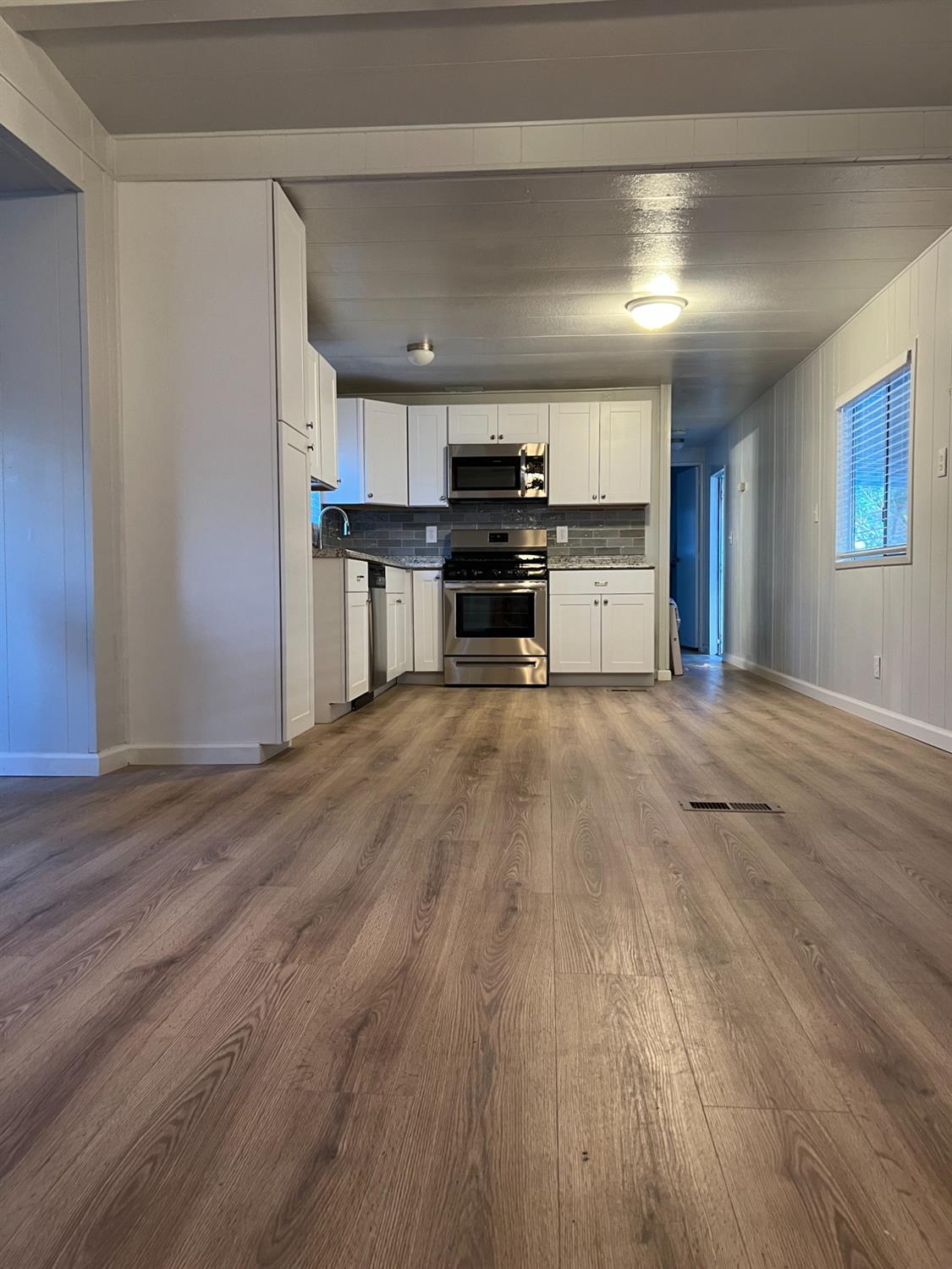 250 E Las Palmas Ave #13, Patterson, CA 95363