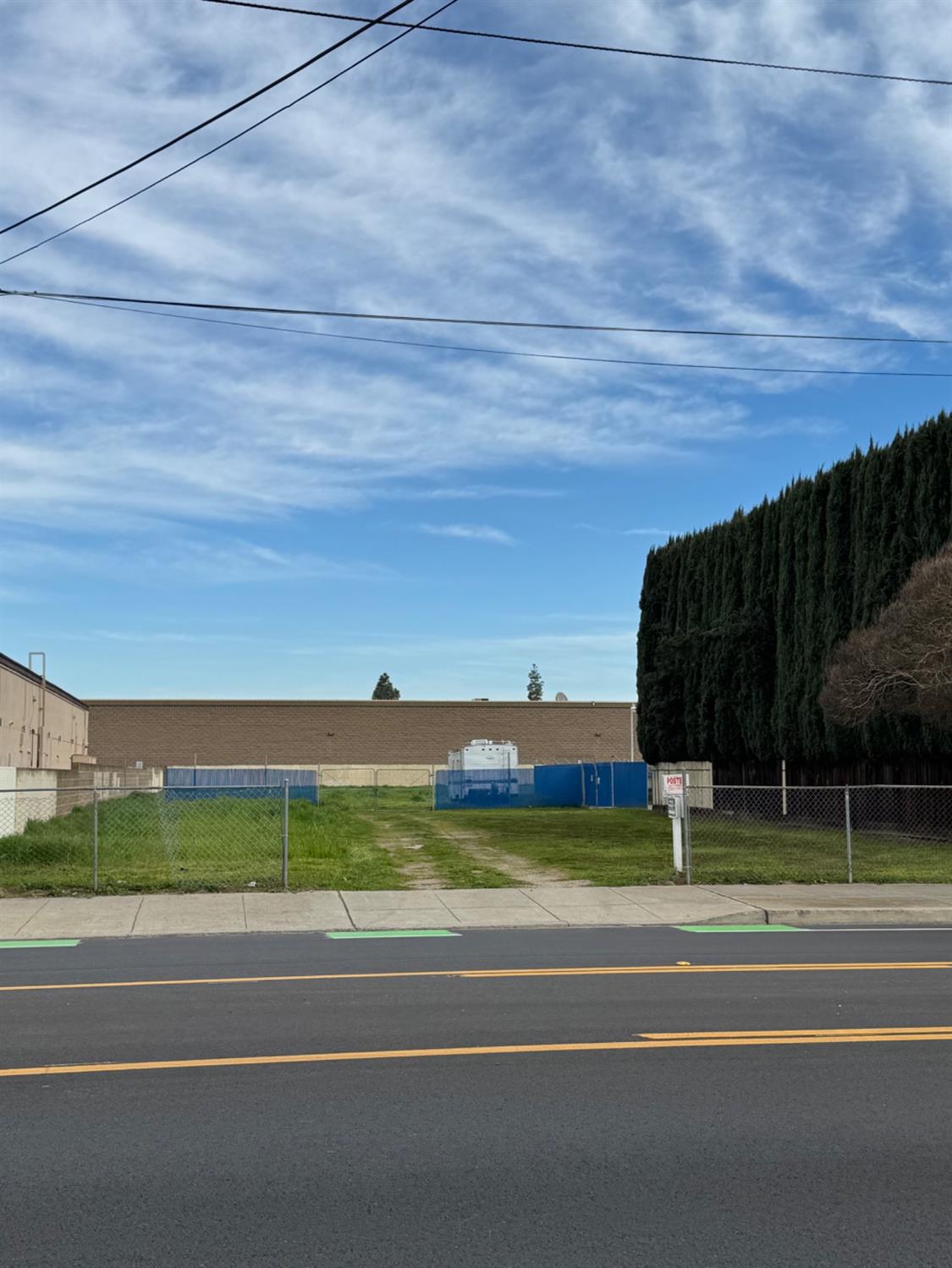 197 E Louise Ave, Manteca, CA 95336