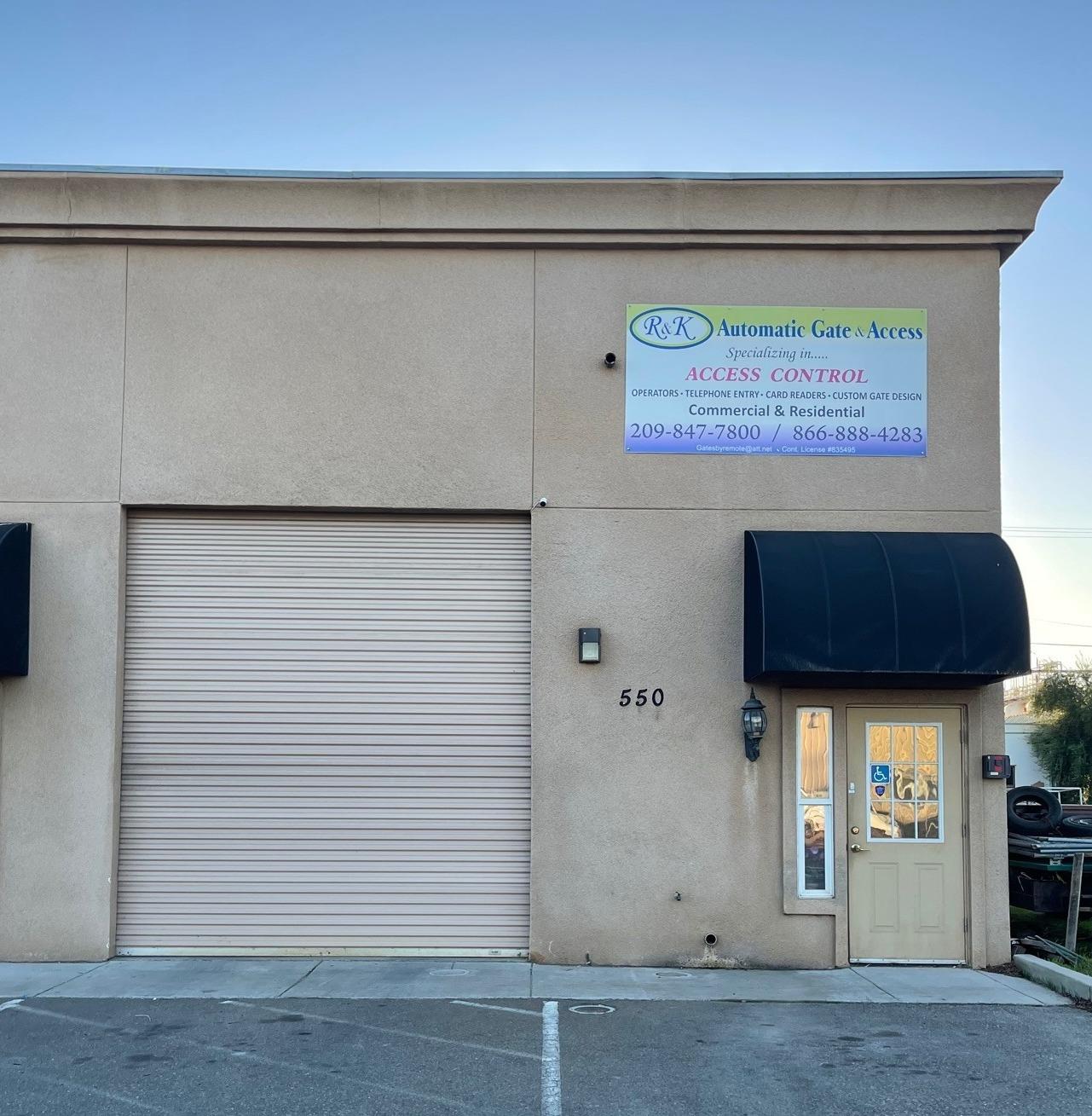 550 S Sierra Ave, Oakdale, CA 95361