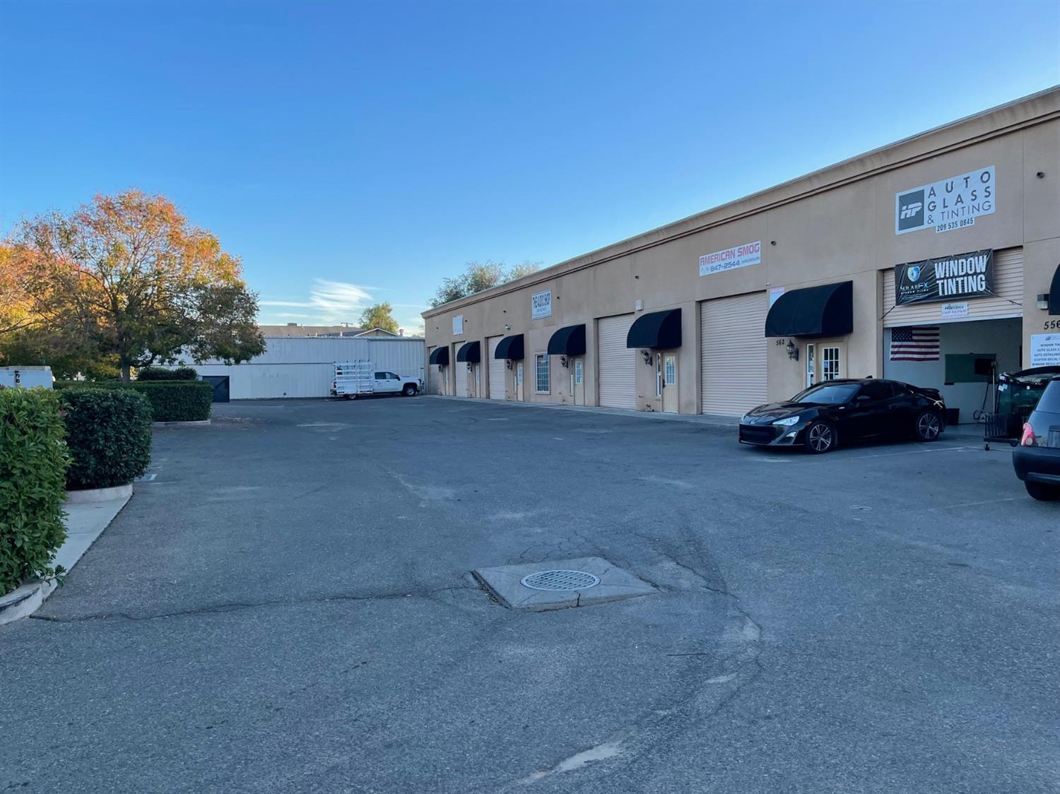 550 S Sierra Ave, Oakdale, CA 95361