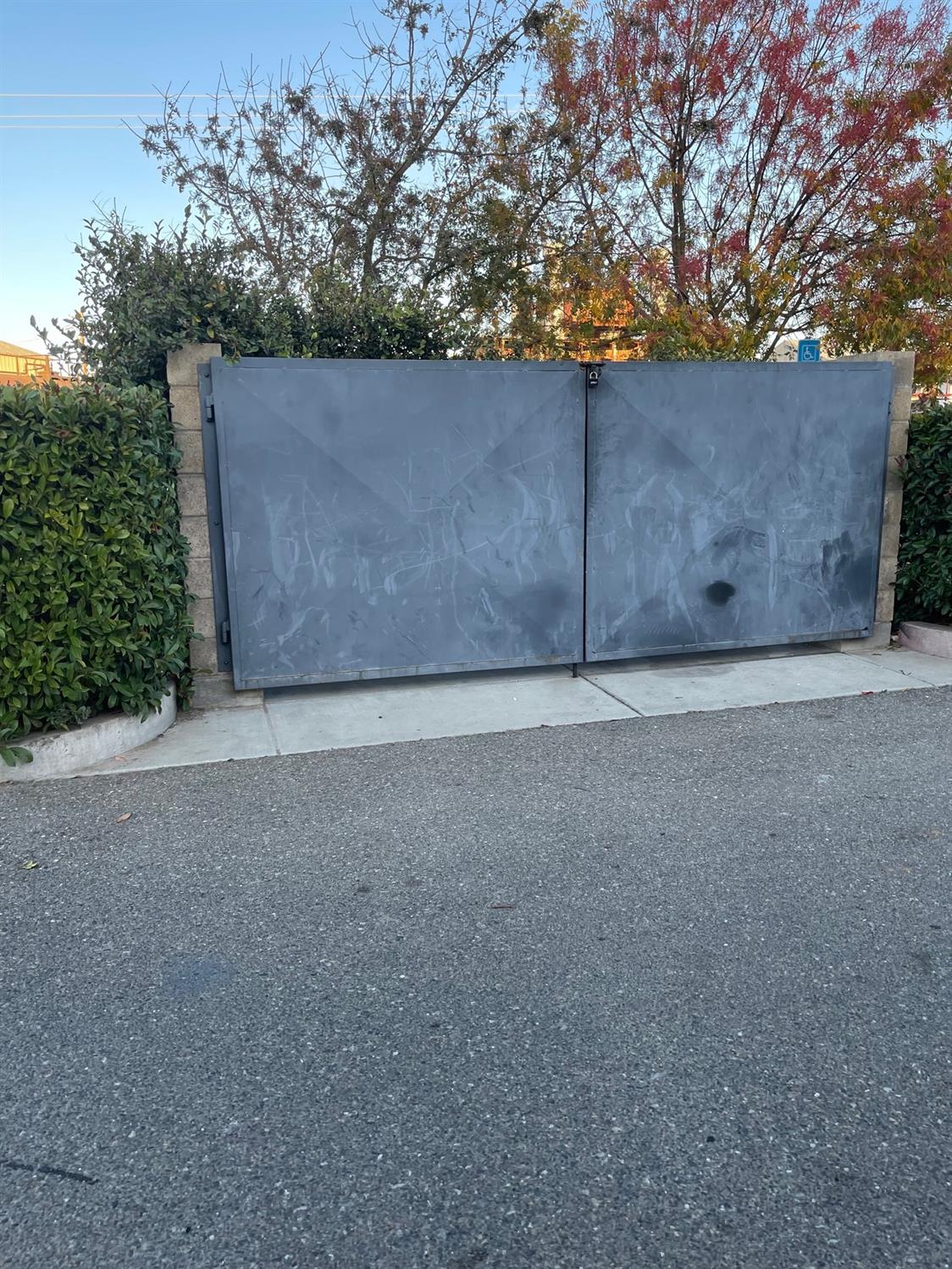 550 S Sierra Ave, Oakdale, CA 95361