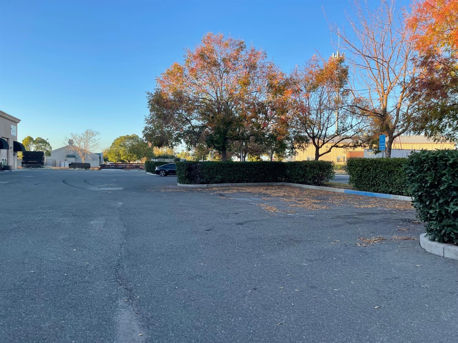 550 S Sierra Ave, Oakdale, CA 95361