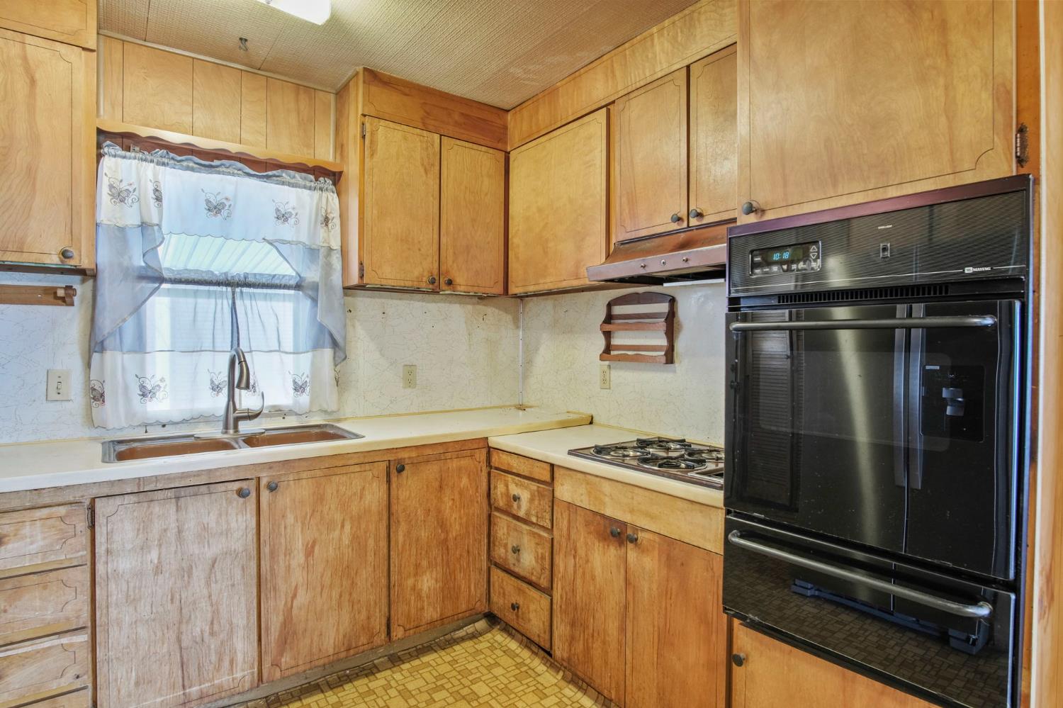 3012 Donner Dr #32, Ceres, CA 95307