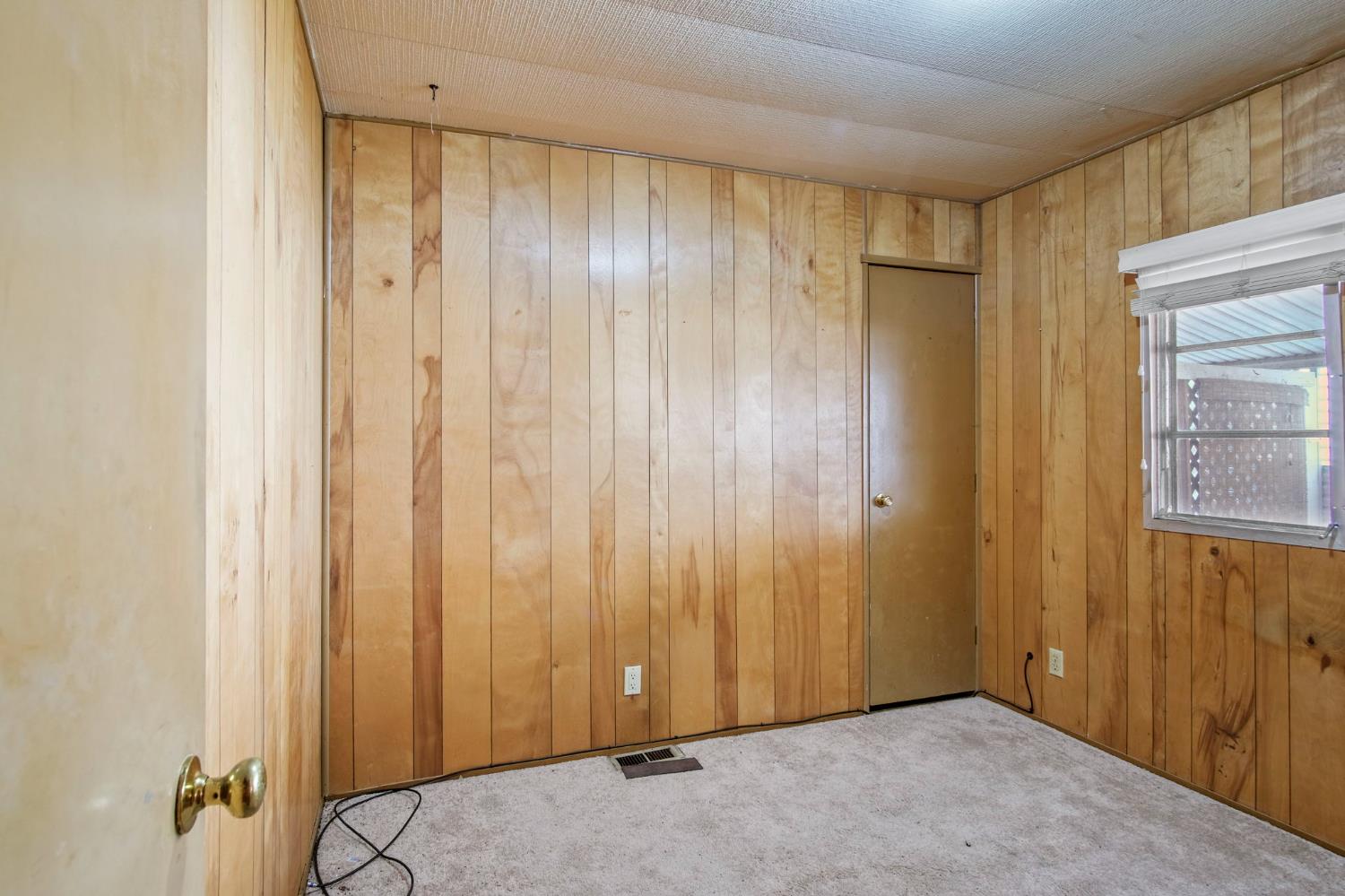 3012 Donner Dr #32, Ceres, CA 95307