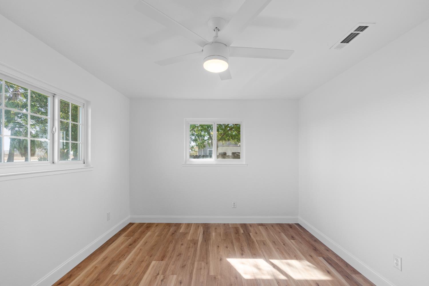 420 E Bellevue Rd, Merced, CA 95348