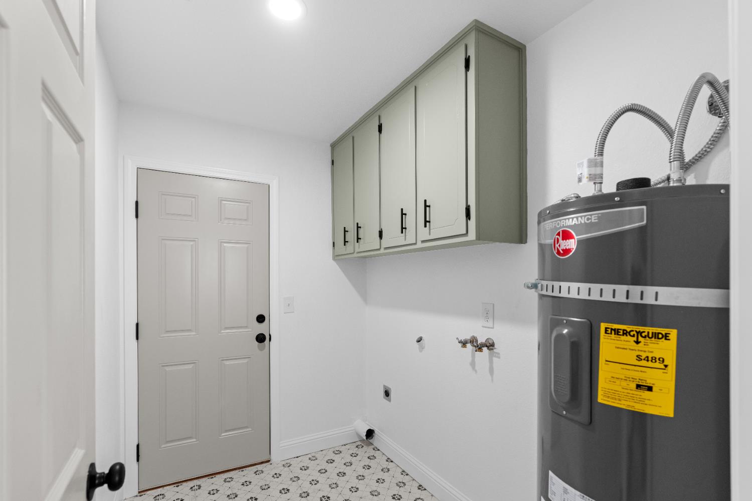 420 E Bellevue Rd, Merced, CA 95348