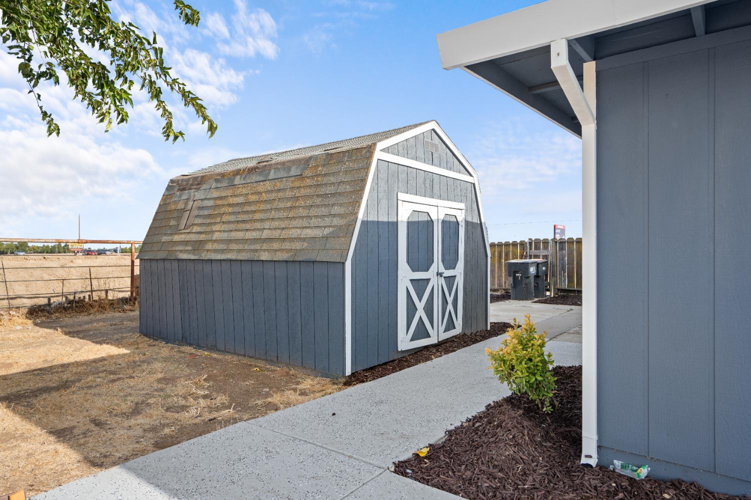 420 E Bellevue Rd, Merced, CA 95348