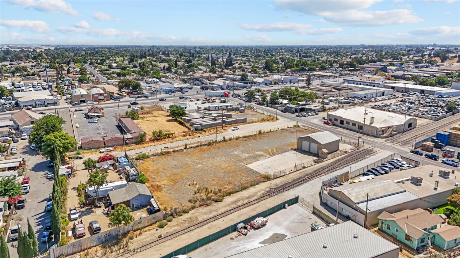 501 Hosmer Ave, Modesto, CA 95351