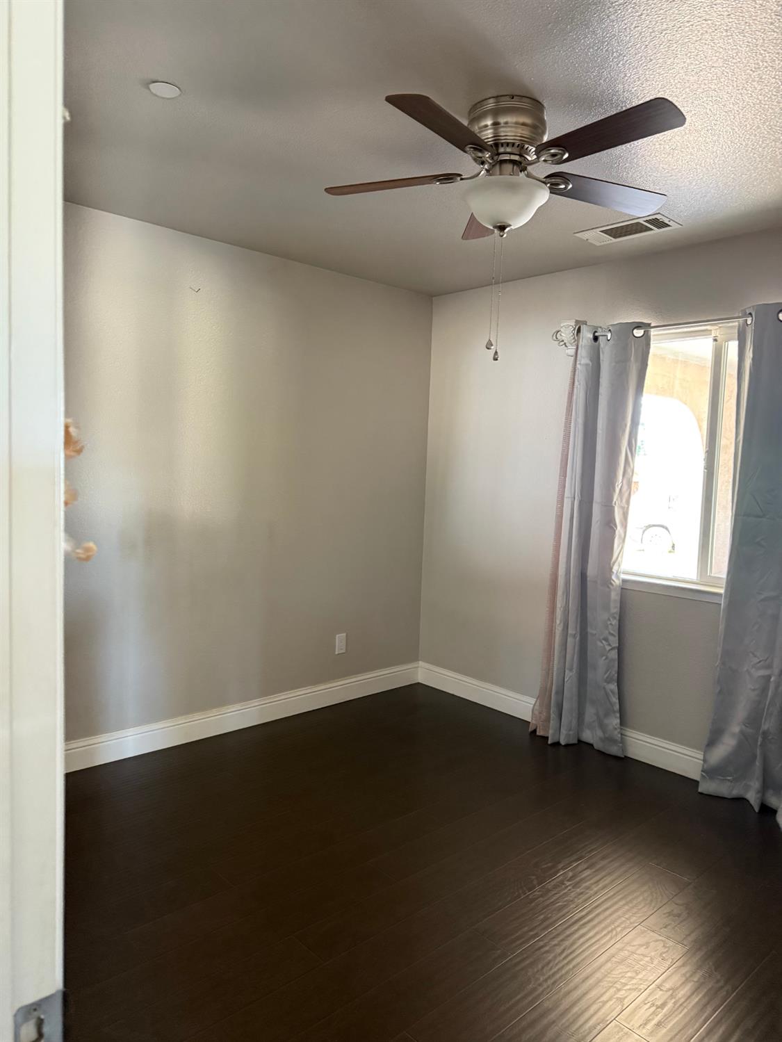 6731 River Rd, Oakdale, CA 95361