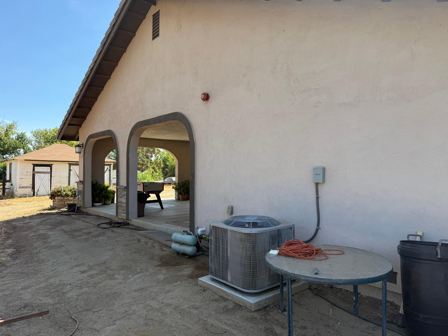 6731 River Rd, Oakdale, CA 95361