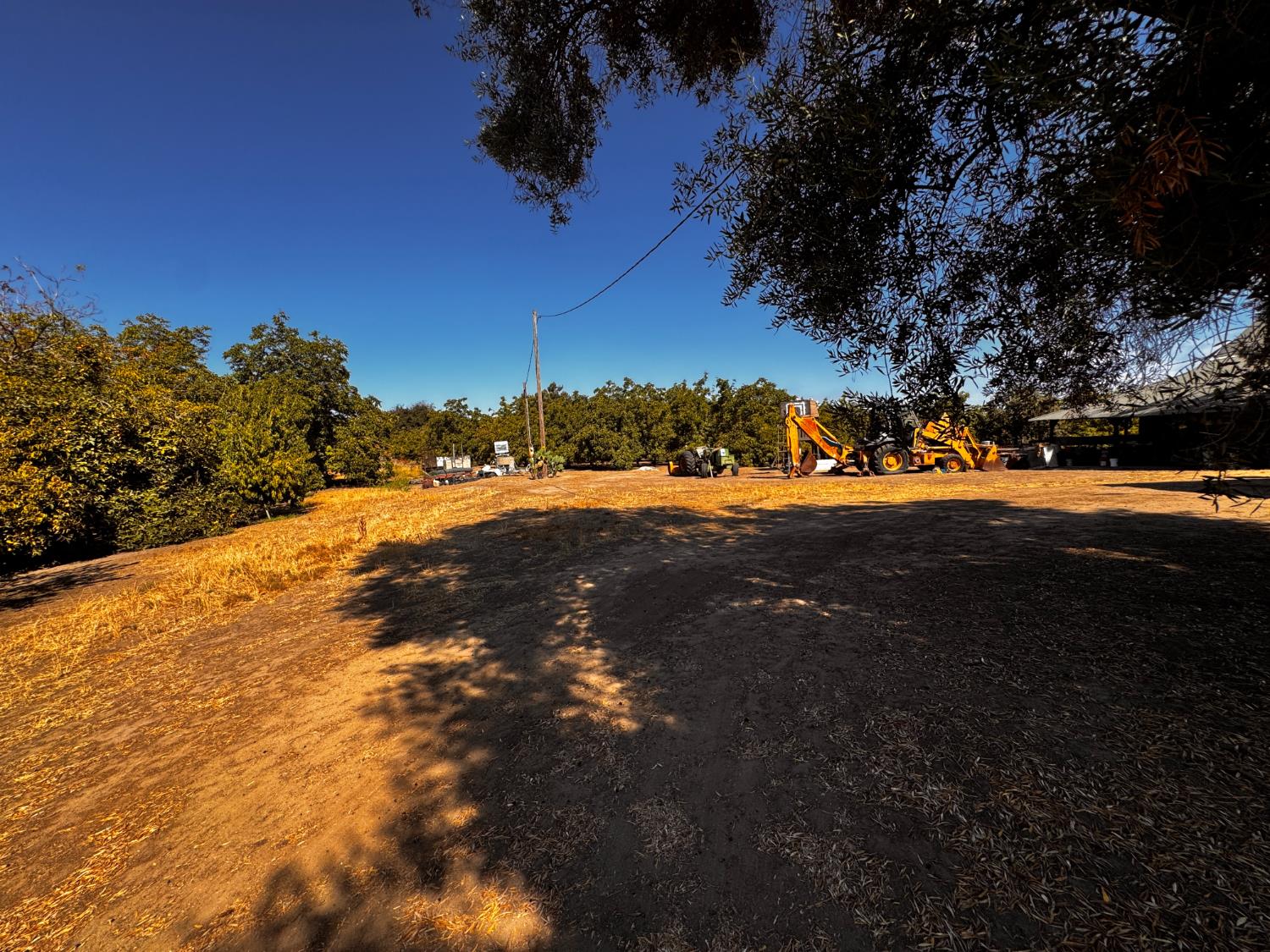 6731 River Rd, Oakdale, CA 95361