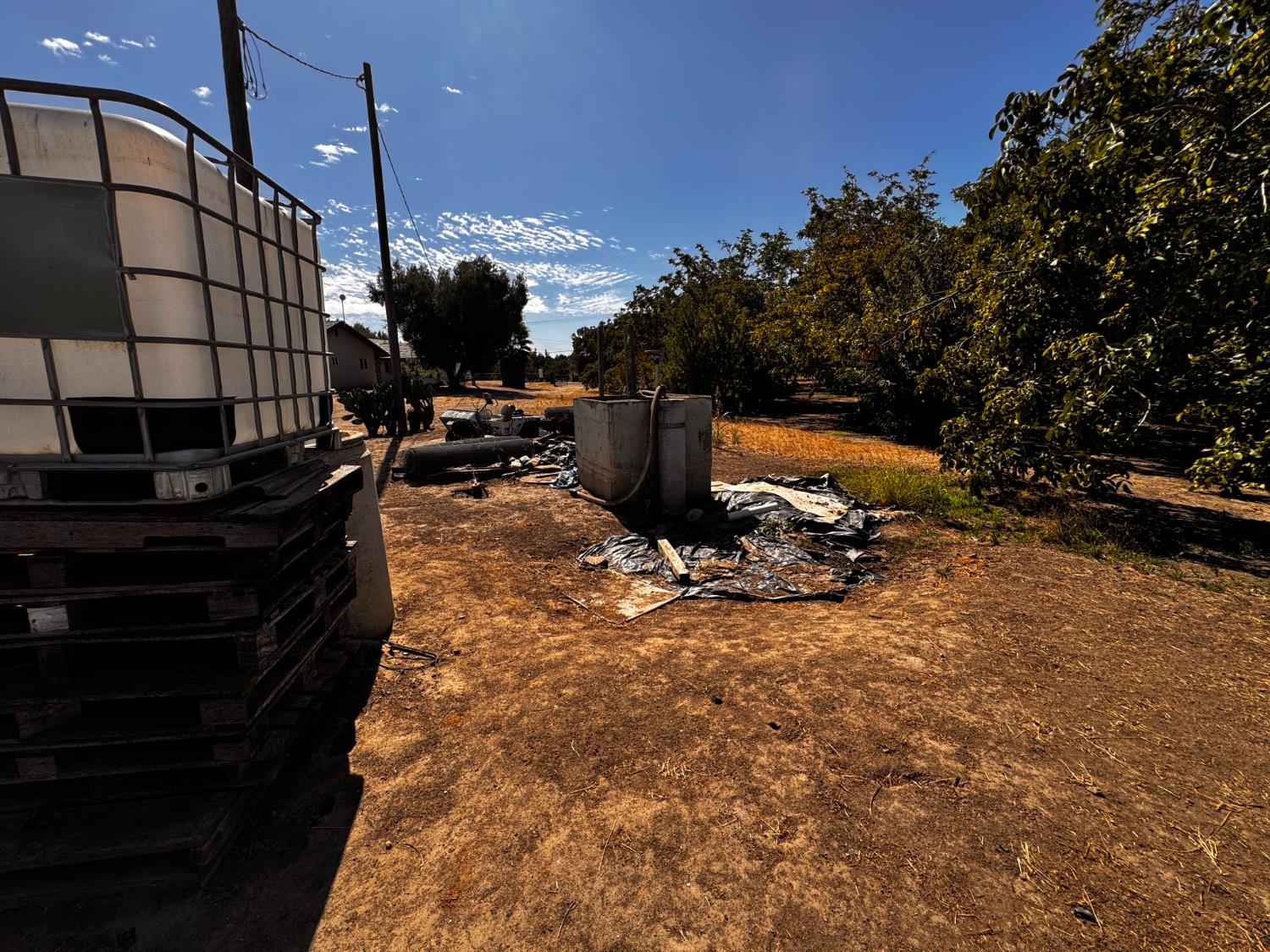 6731 River Rd, Oakdale, CA 95361