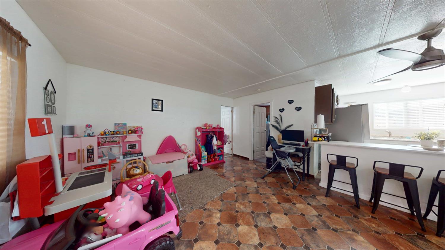 5200 Crest Rd #96, Atwater, CA 95301