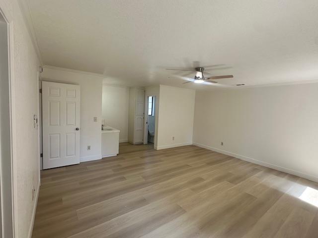 2400 Dutchollow Ct, Modesto, CA 95356