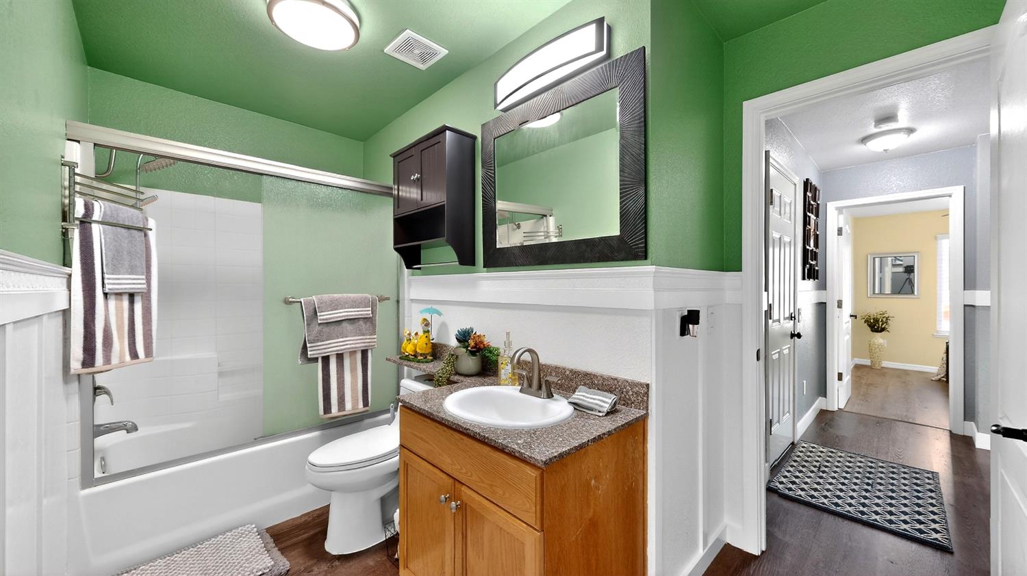 2368 Hearthsong Ct, Riverbank, CA 95367