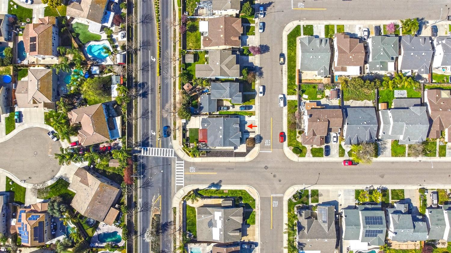 2368 Hearthsong Ct, Riverbank, CA 95367